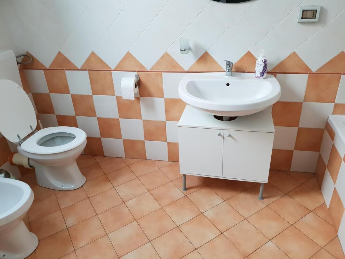 Stanze Di Leo Hotel Palermo Buitenkant foto