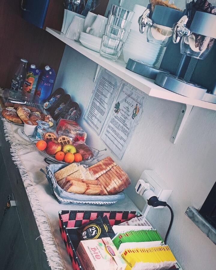 Stanze Di Leo Hotel Palermo Buitenkant foto